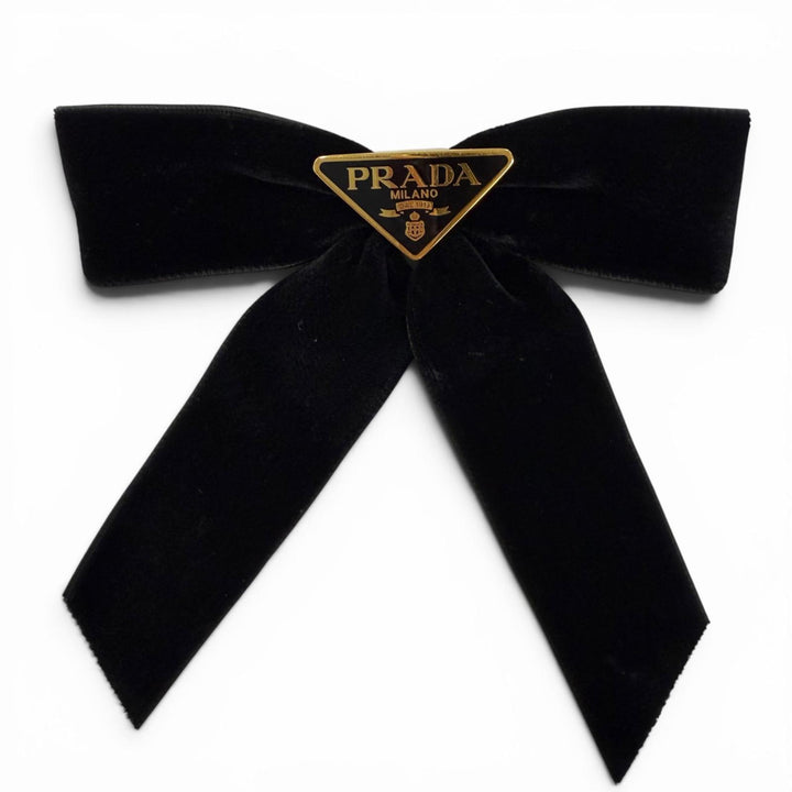 Great PRADA Valletta velvet hair clip Triangle logo black Women 1IF154