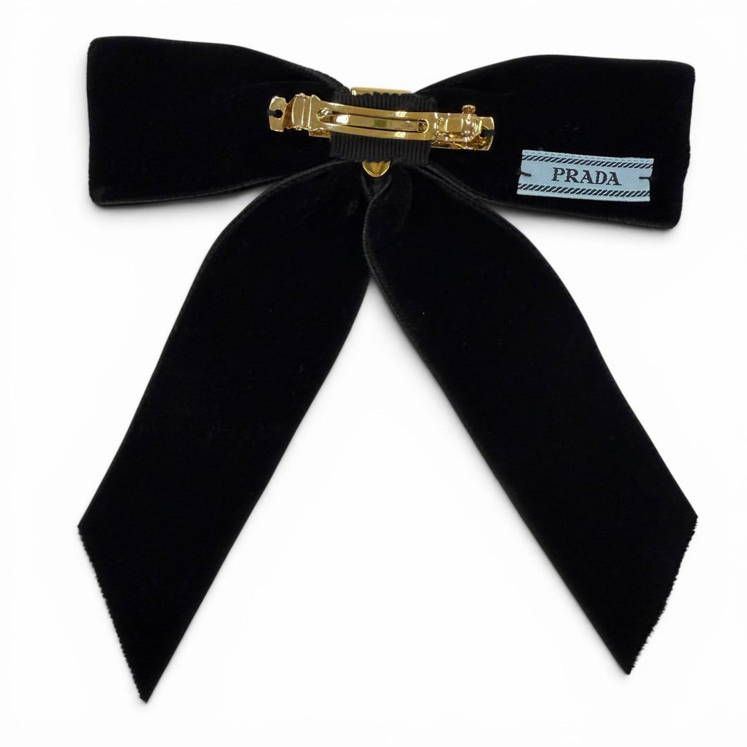 Great PRADA Valletta velvet hair clip Triangle logo black Women 1IF154
