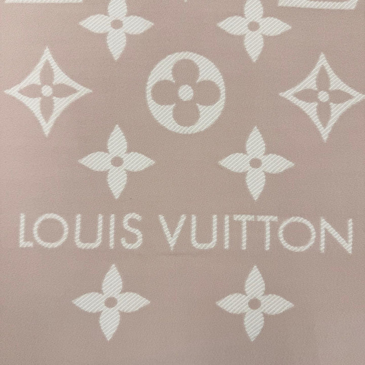 Excellent LOUIS VUITTON Scarf LV Essential Scarf wool Women M77854