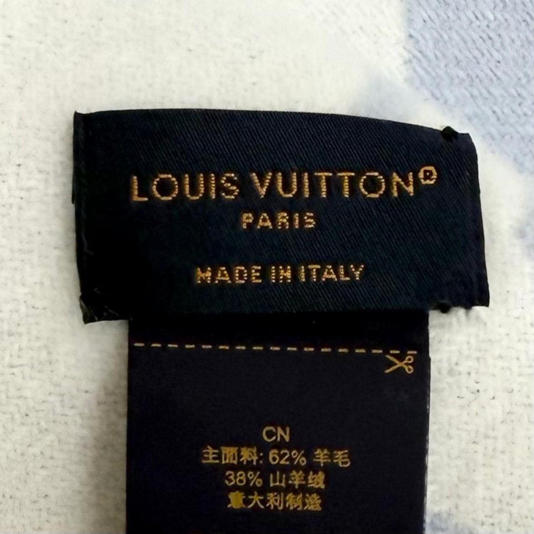 Great LOUIS VUITTON Scarf Muffler Lock and Keys With fringe wool Women M96825