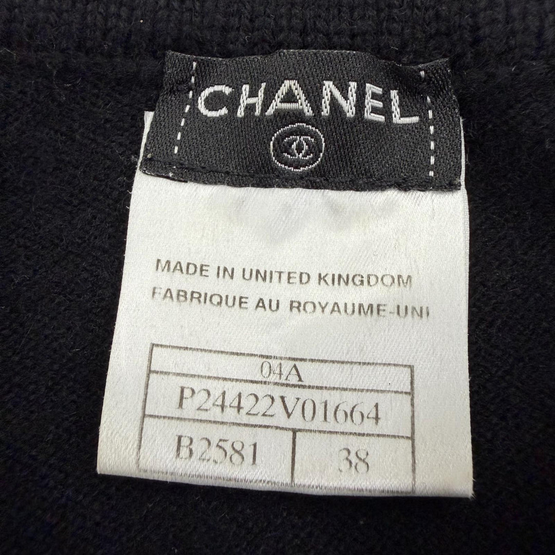 Great CHANEL Short sleeve knit COCO Mark polo shirt cashmere 38 04A P24422V01664