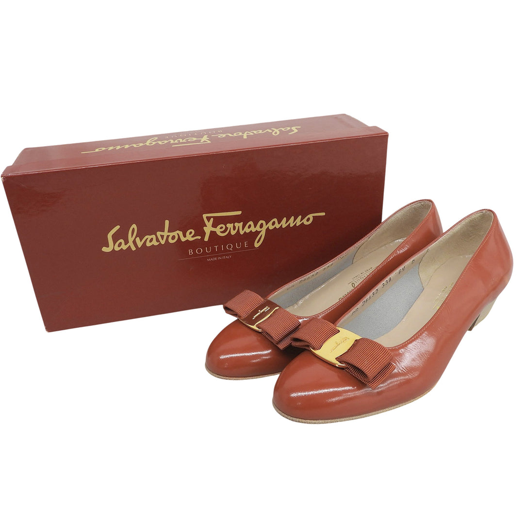 Pristine Salvatore Ferragamo pumps VARA terracotta leather Women 6.5