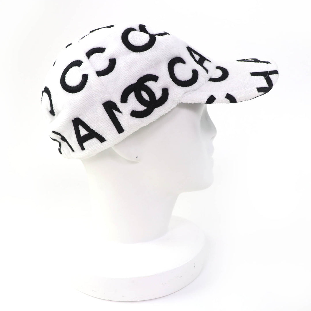 Excellent CHANEL cap COCO Mark Logo Design white cotton Women L 23M