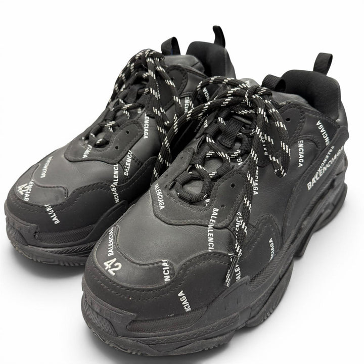 Great BALENCIAGA sneakers Triple S black leather mens 42 536737