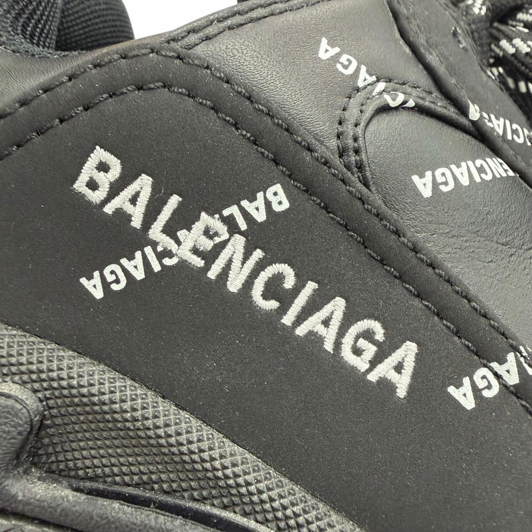 Great BALENCIAGA sneakers Triple S black leather mens 42 536737