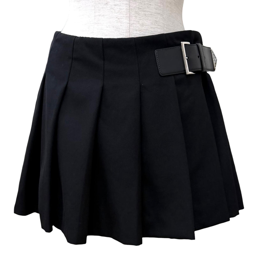 Excellent PRADA Pleated skirt black Virgin wool Women 36 P123UE