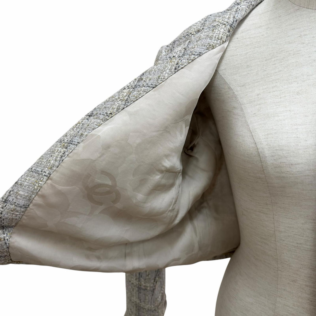 Pristine CHANEL Jacket Tweed with COCO Mark buttons Grege wool Women 40 P80393