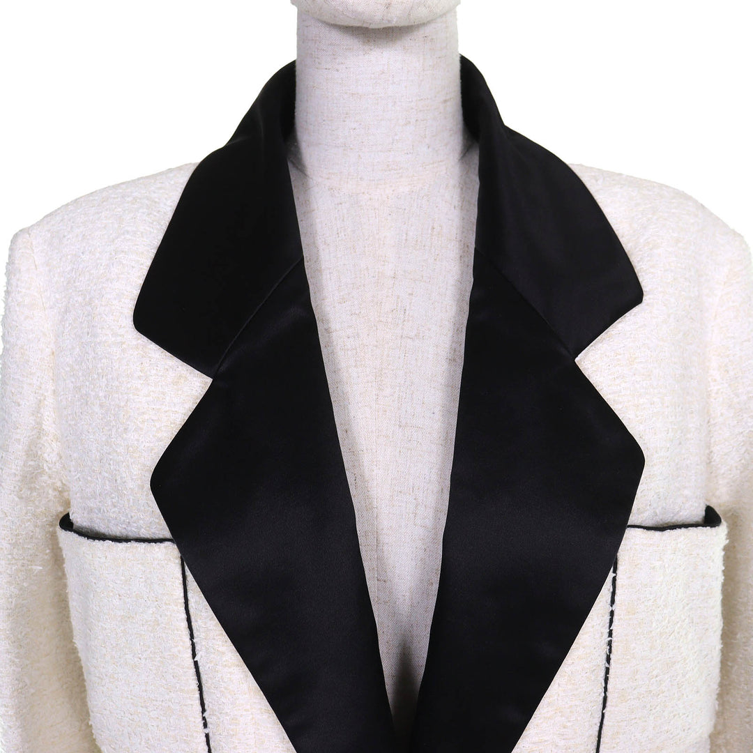 Excellent CHANEL Jacket Lion Button Satin Color Tweed Ivory 34 P72420V63388 22P