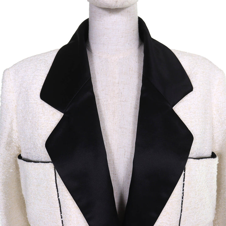 Excellent CHANEL Jacket Lion Button Satin Color Tweed Ivory 34 P72420V63388 22P