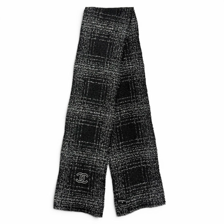 Great CHANEL Scarf COCO Mark Tweed Long black cashmere Women