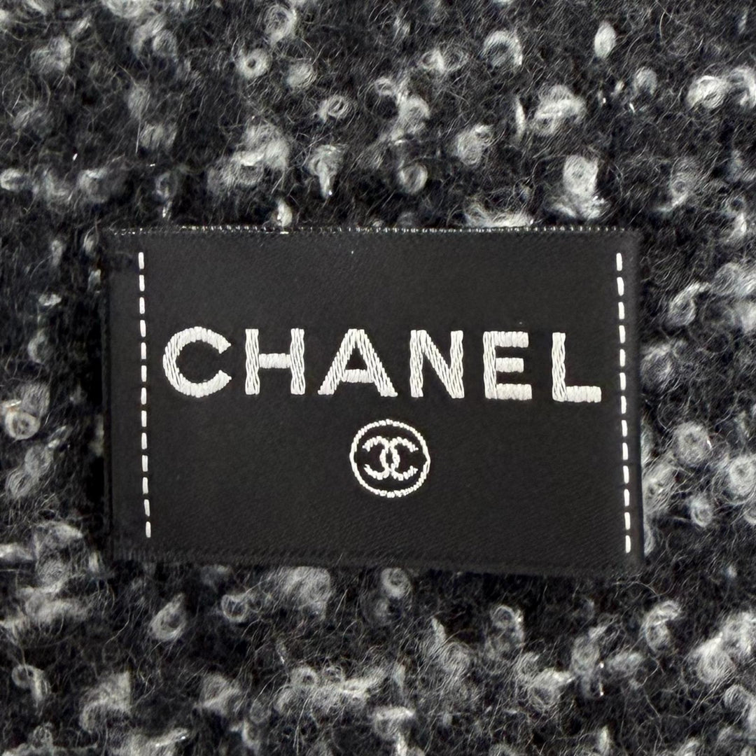 Great CHANEL Scarf COCO Mark Tweed Long black cashmere Women
