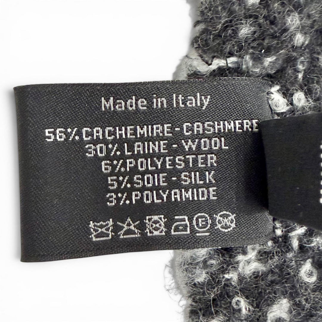 Great CHANEL Scarf COCO Mark Tweed Long black cashmere Women