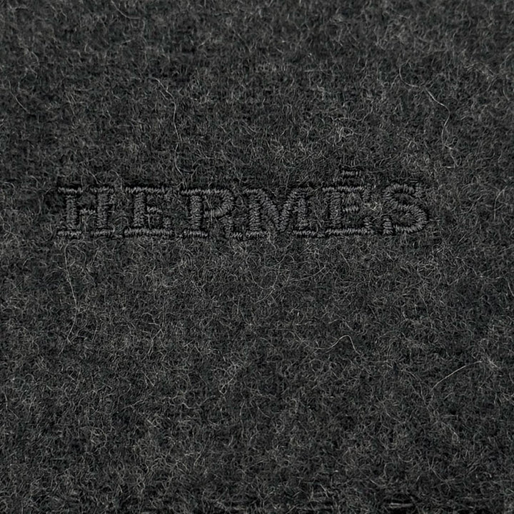 Pristine HERMES Scarf Tête à tête equestre Horse fringe Charcoal gray