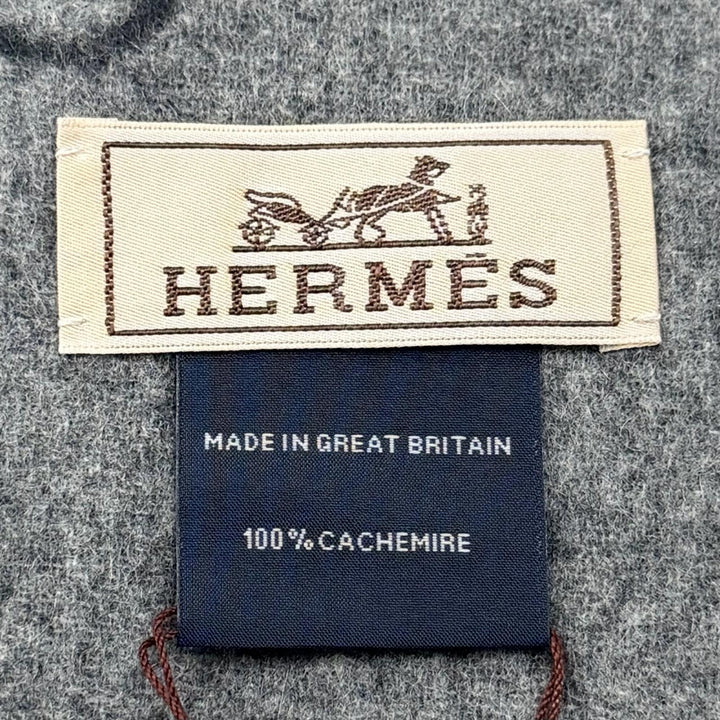 Pristine HERMES Scarf Tête à tête equestre Horse fringe Charcoal gray