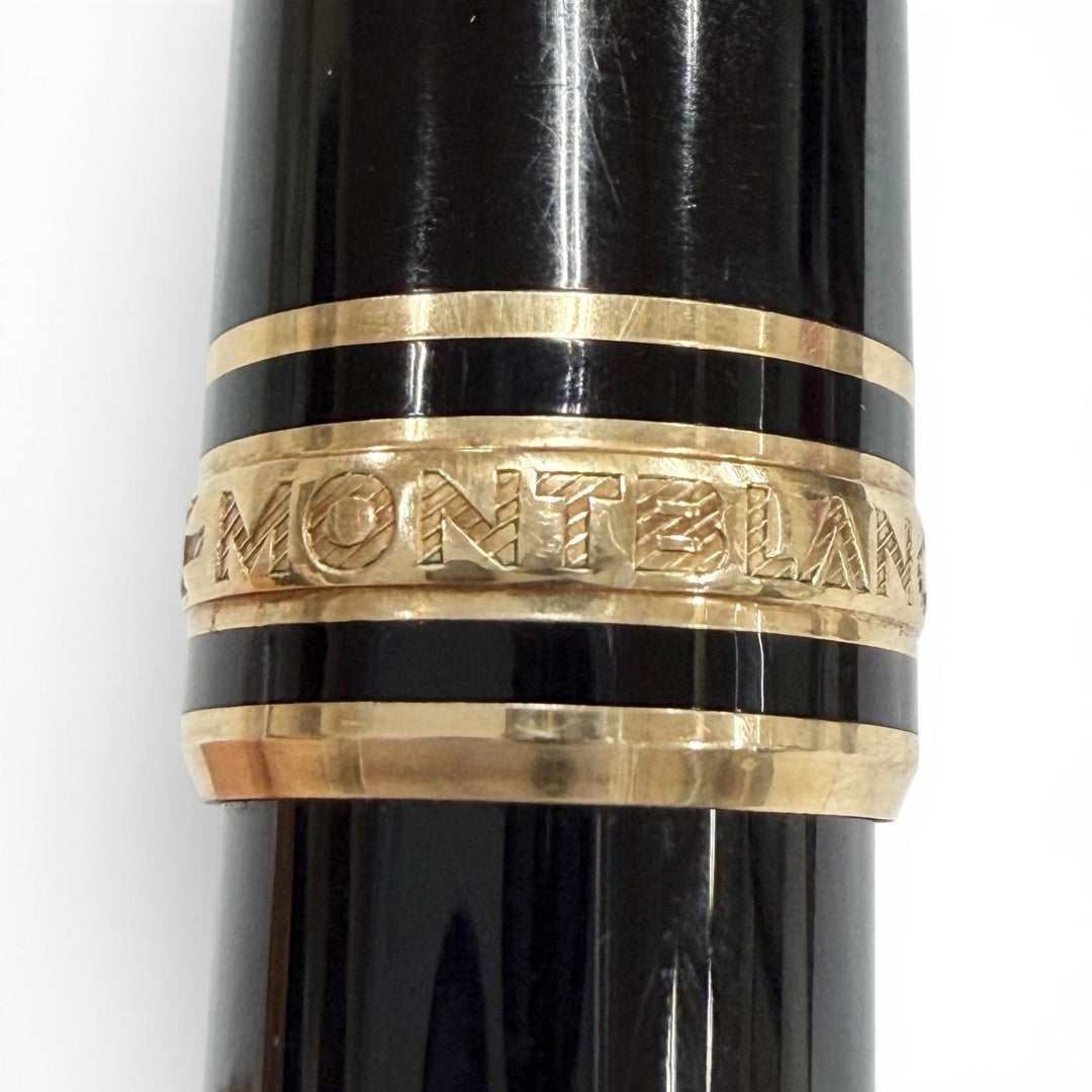 Very Good MONTBLANC Ballpoint pen Meisterstück Classic black mens