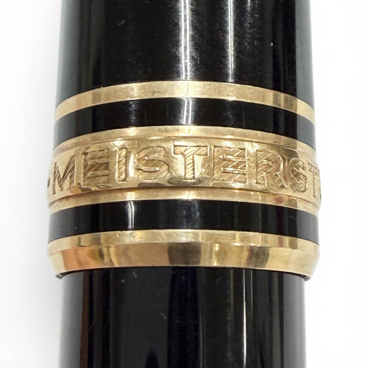 Very Good MONTBLANC Ballpoint pen Meisterstück Classic black mens