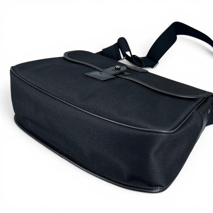 Excellent HUNTING WORLD Messenger bag Safari Today black leather mens