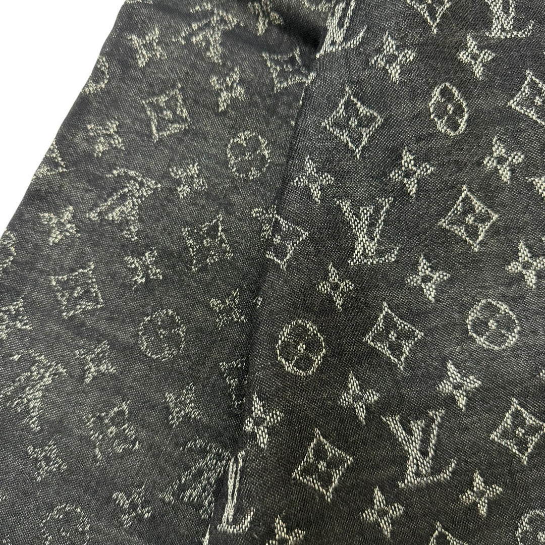 Great LOUIS VUITTON Scarf Etol Monogram Large format stall shawl black