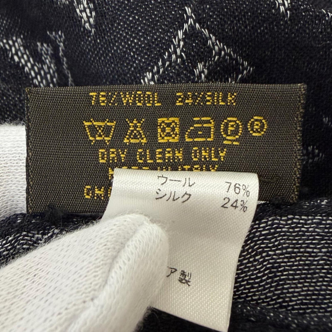 Great LOUIS VUITTON Scarf Etol Monogram Large format stall shawl black