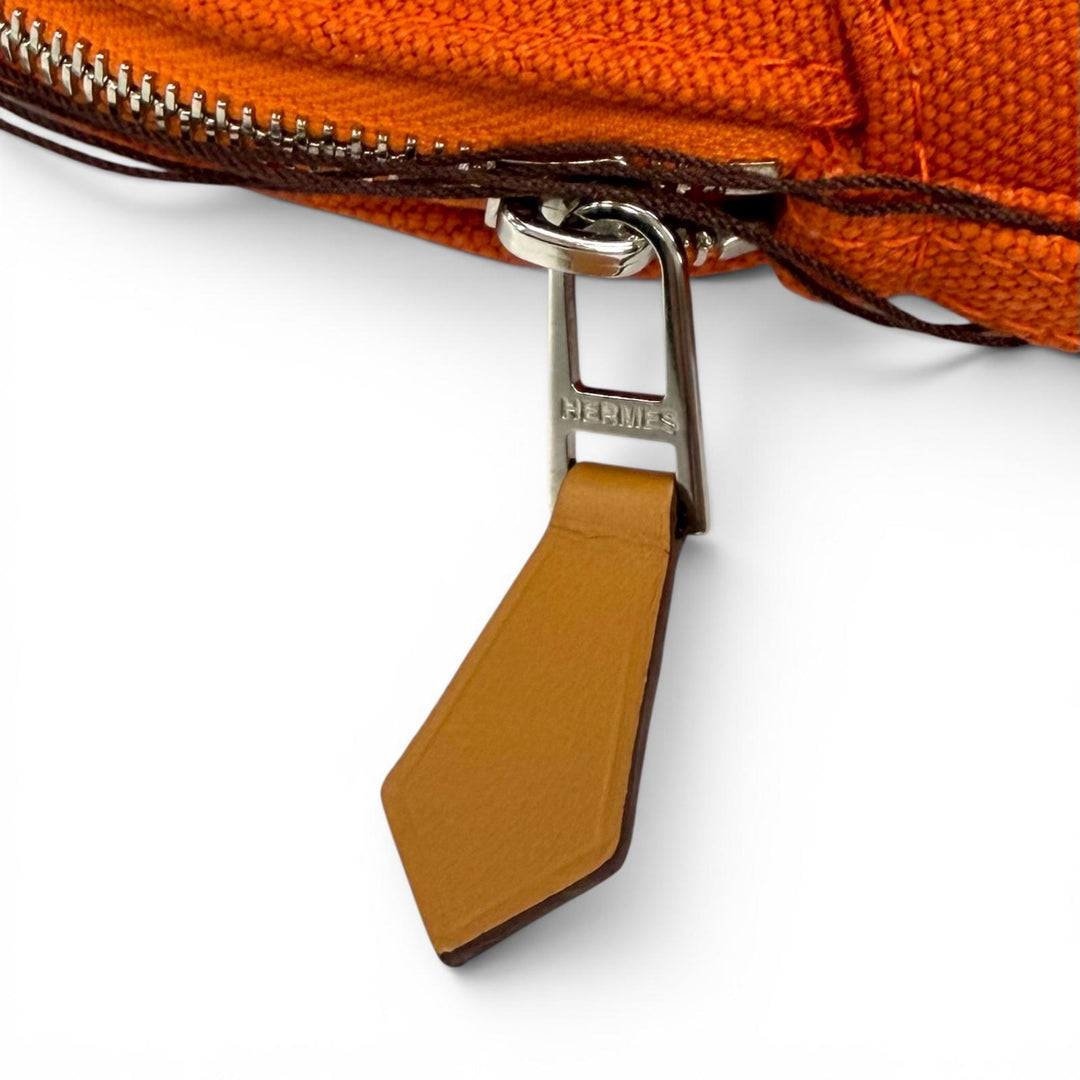 Pristine HERMES Pouch Bored pouch H embroidery Orange cotton Women