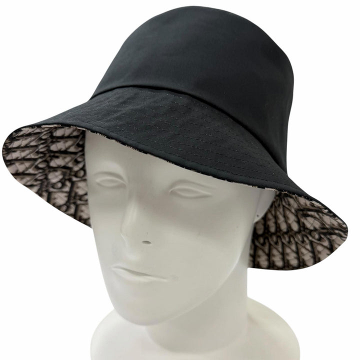 Great Christian Dior hat Teddy-D Oblique Trotter Pattern Reversible Bucket