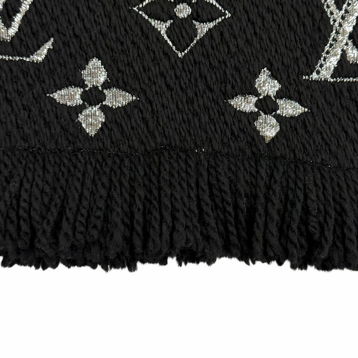 Great LOUIS VUITTON Scarf Escalp Logo Mania Shine With fringe black wool M75833
