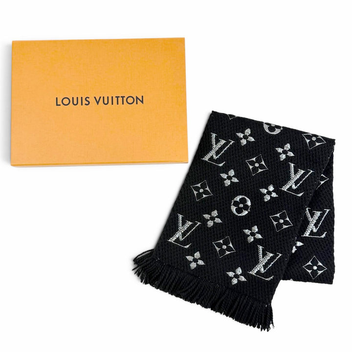 Great LOUIS VUITTON Scarf Escalp Logo Mania Shine black wool Women M75833