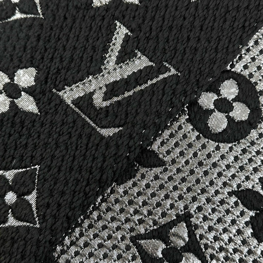 Great LOUIS VUITTON Scarf Escalp Logo Mania Shine black wool Women M75833