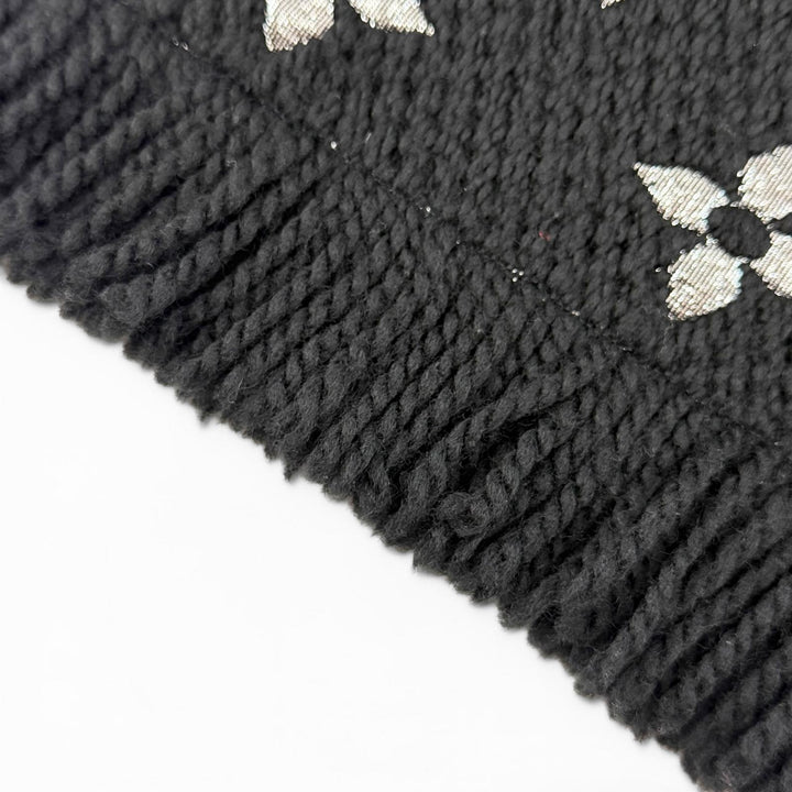 Great LOUIS VUITTON Scarf Escalp Logo Mania Shine black wool Women M75833