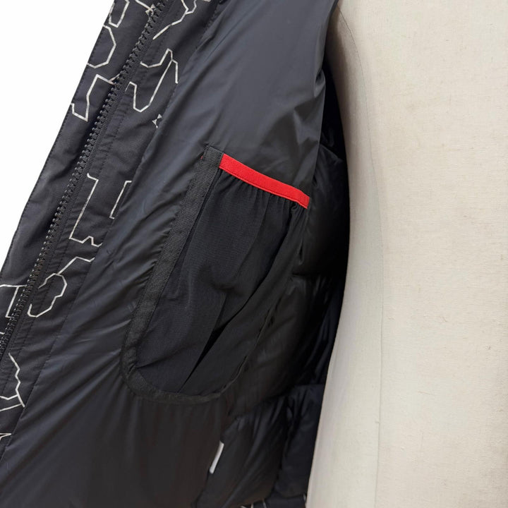 Great THE NORTH FACE Down jacket Novelty Baltro Light Jacket mens L ND92341