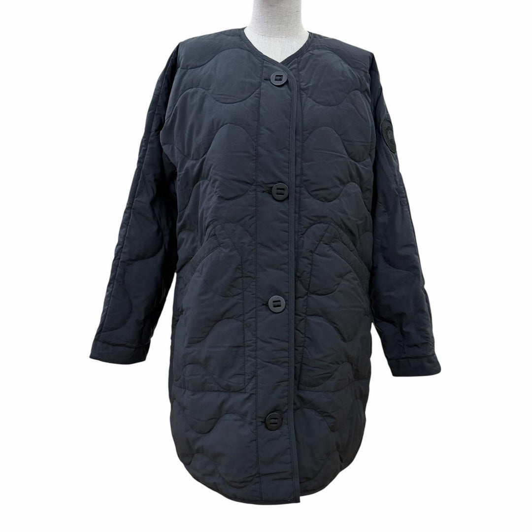 Great CANADA GOOSE down coat Meyfield included. Japan-exclusive XS 3595W