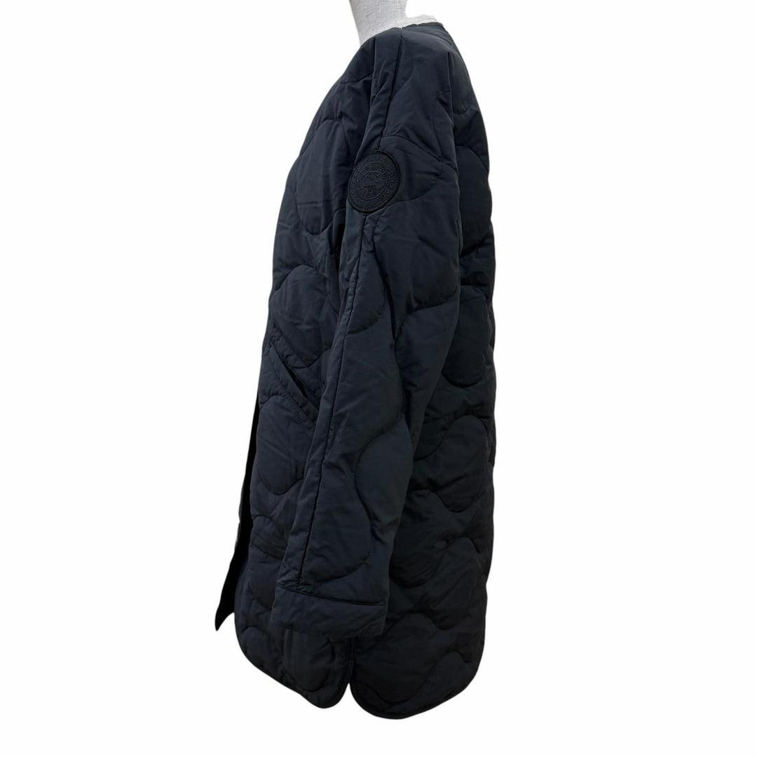 Great CANADA GOOSE down coat Meyfield included. Japan-exclusive XS 3595W
