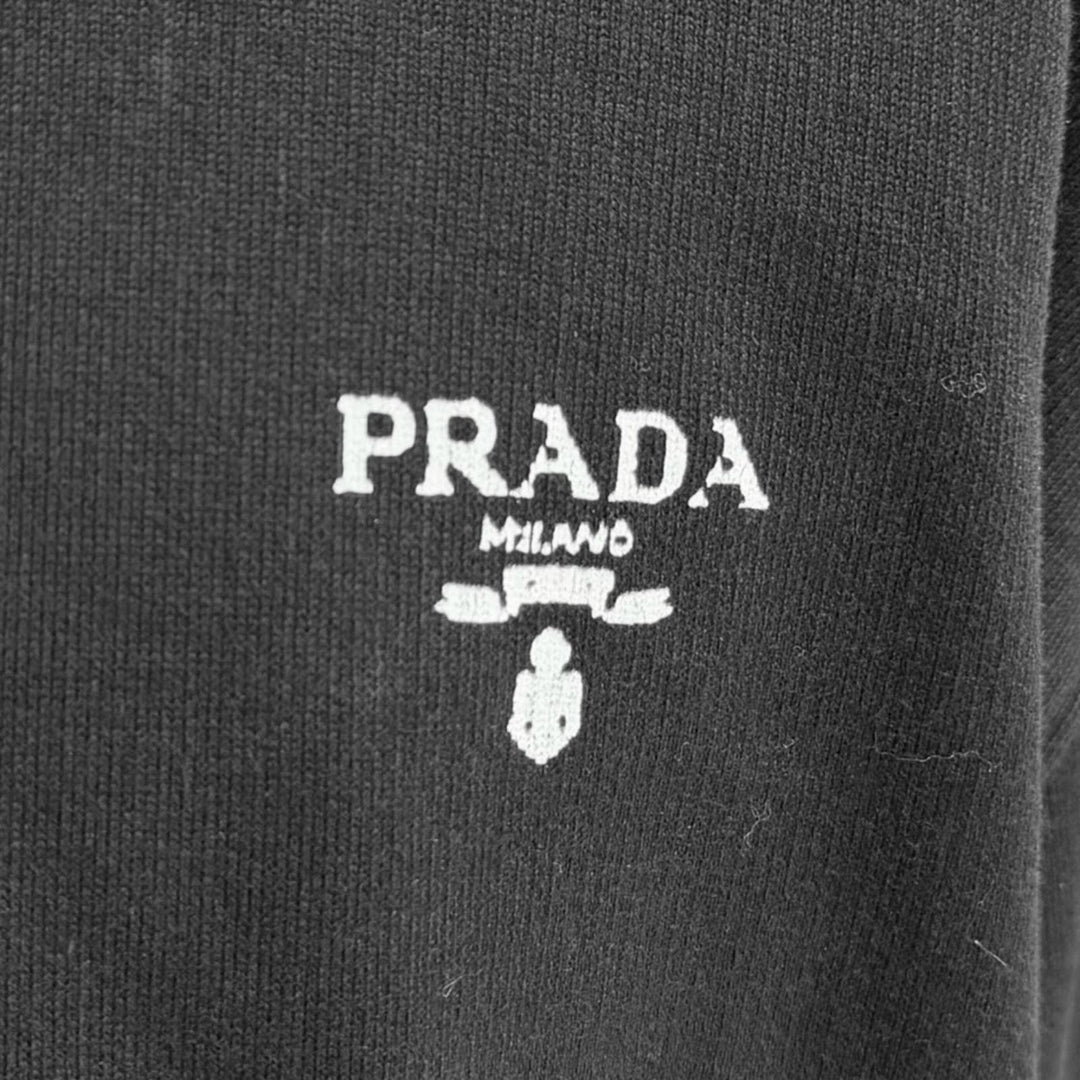 Great PRADA hoodie Re-Nylon logo print black cotton mens L UJL203
