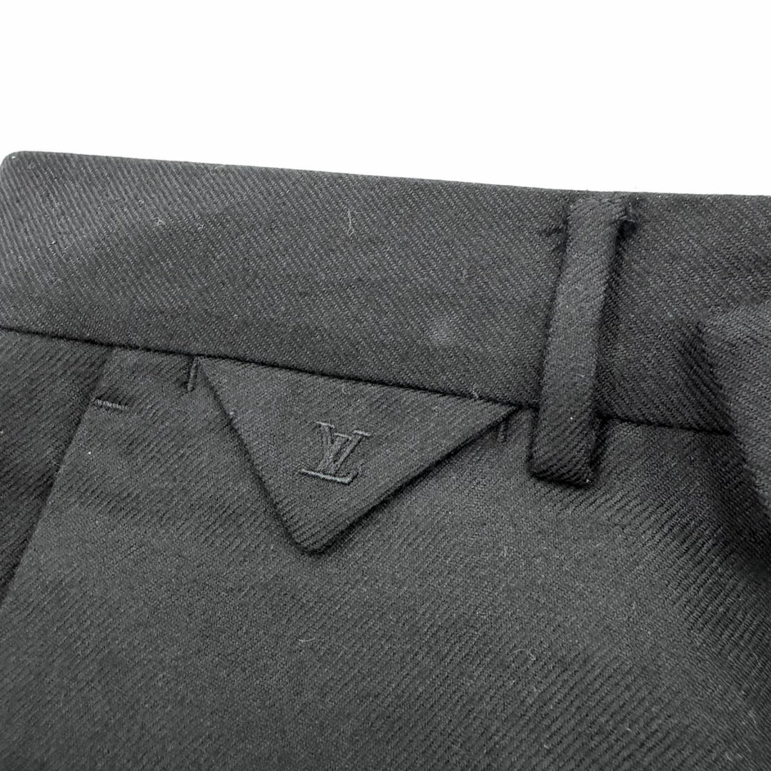 Great LOUIS VUITTON slacks LV logo embroidered center-creased trousers