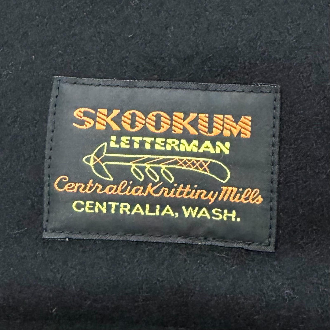 Great AVIREX Stajan SKOOKUM VARSITY JACKET Sleeve leather