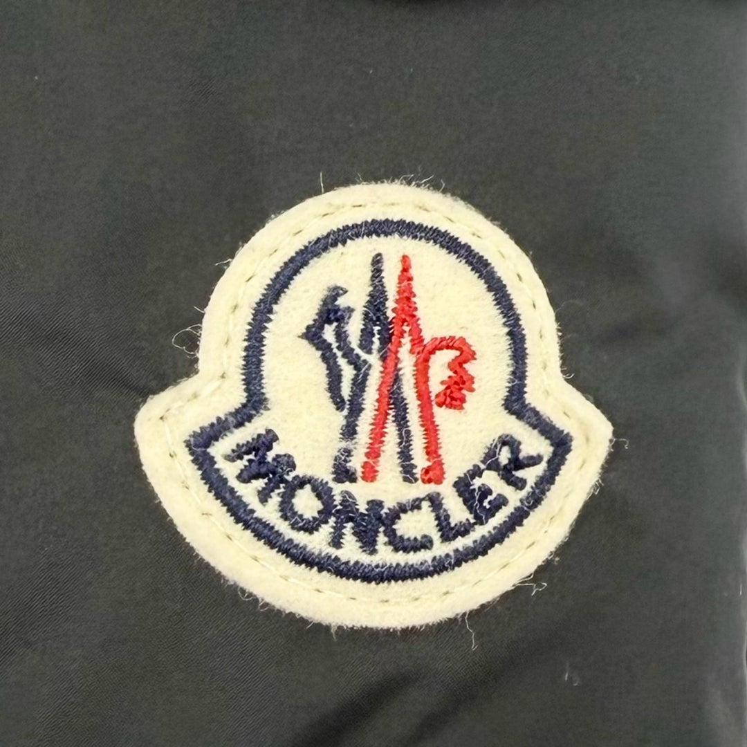 Great MONCLER Down jacket FOURMINES black polyester Women 0 K20931A00101