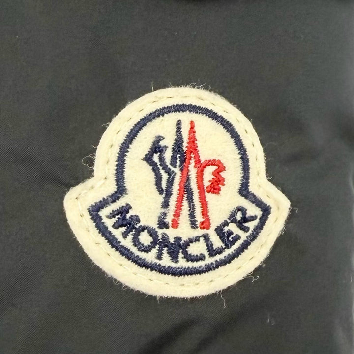 Great MONCLER Down jacket FOURMINES black polyester Women 0 K20931A00101