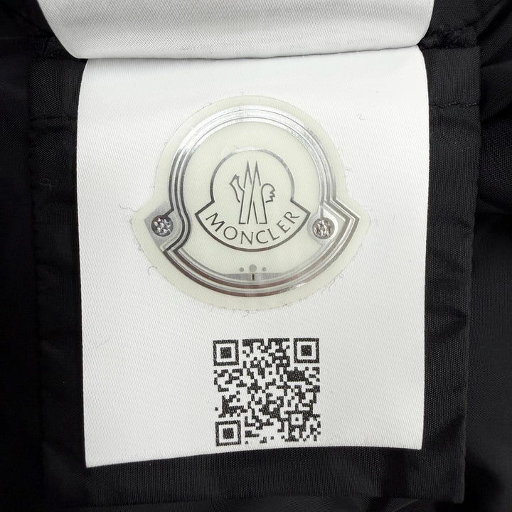 Great MONCLER Down jacket TETRAS black Nylon Women 0 D20934580185