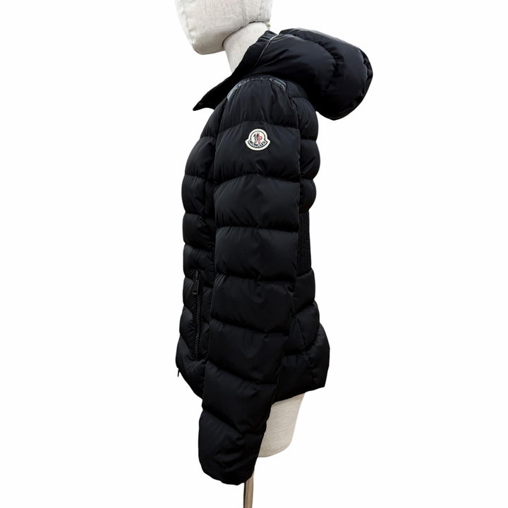 Great MONCLER Down jacket TETRAS black Nylon Women 0 D20934580185