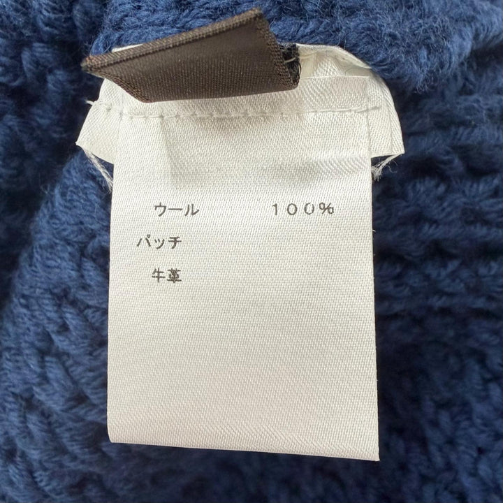 Great LOUIS VUITTON knit Waffle knit V-neck slit Gaston V leather patch