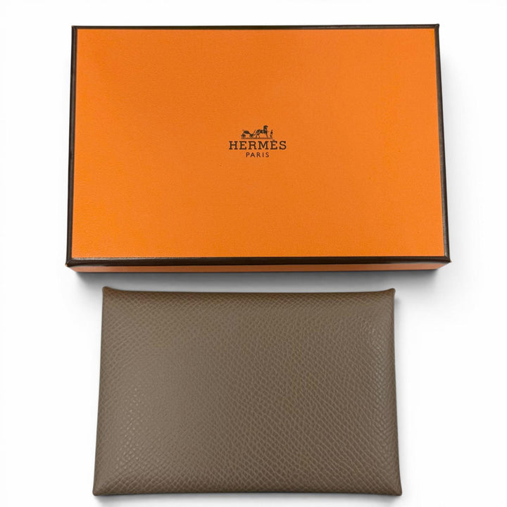 Pristine HERMES Card Case Calvi Epsom Leather Women