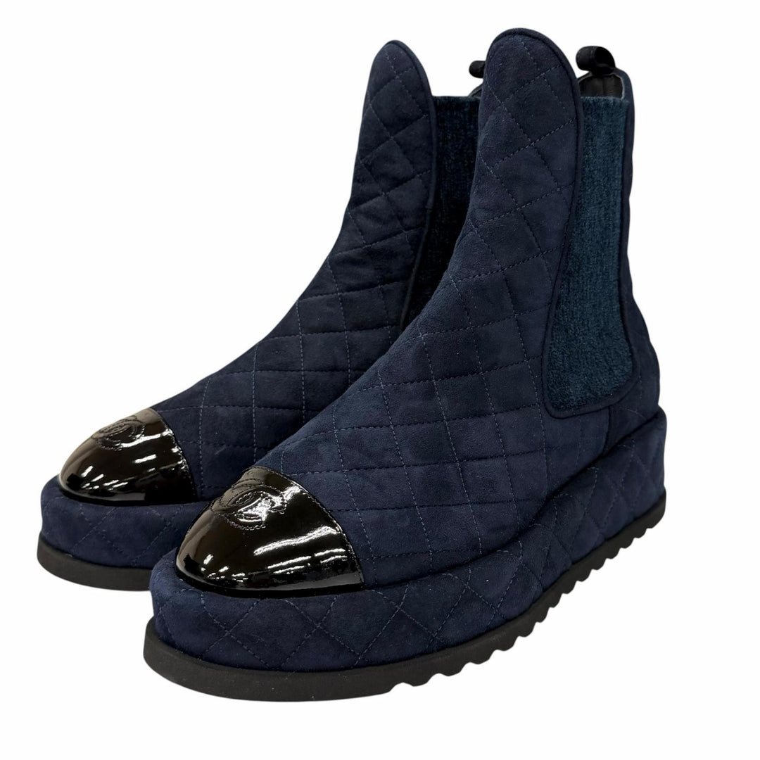 Pristine CHANEL short boots Navy Suede leather Women 38 23B G45190