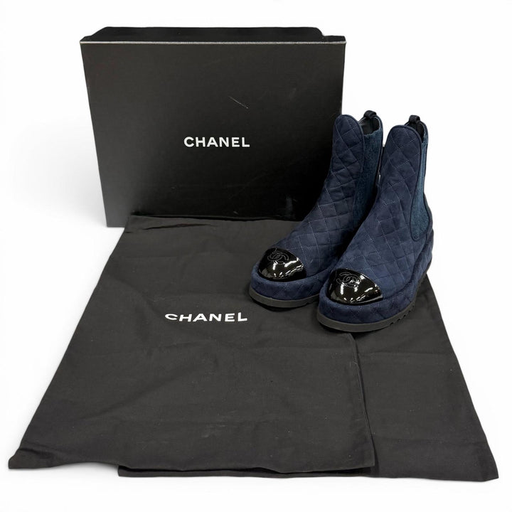 Pristine CHANEL short boots Navy Suede leather Women 38 23B G45190