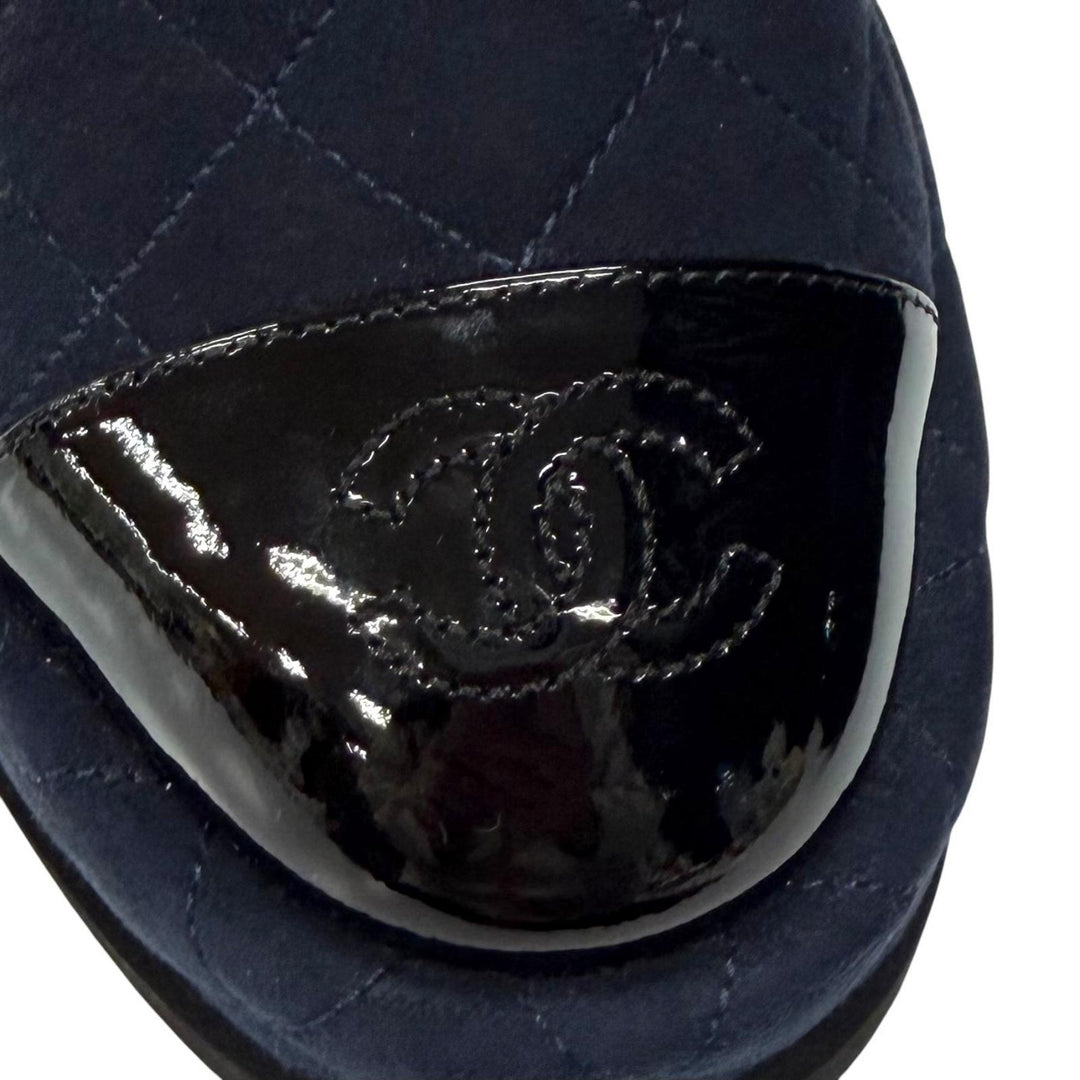 Pristine CHANEL short boots Navy Suede leather Women 38 23B G45190
