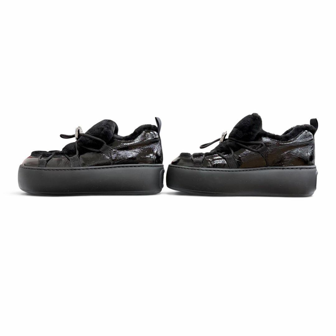 Great ROGER VIVIER sneakers Vive Up Shearling Strass Buckle Patent leather 37.5