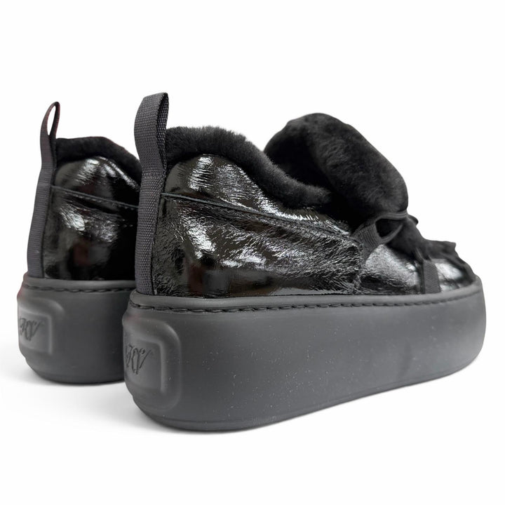 Great ROGER VIVIER sneakers Vive Up Shearling Strass Buckle Patent leather 37.5