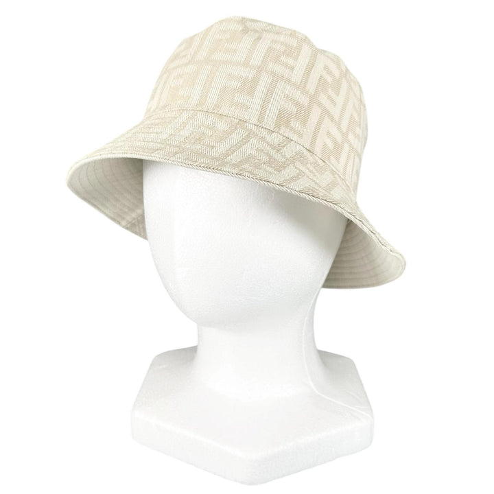 Great FENDI hat FF logo embroidered reversible ZUCCA Pattern bucket bag Ivory