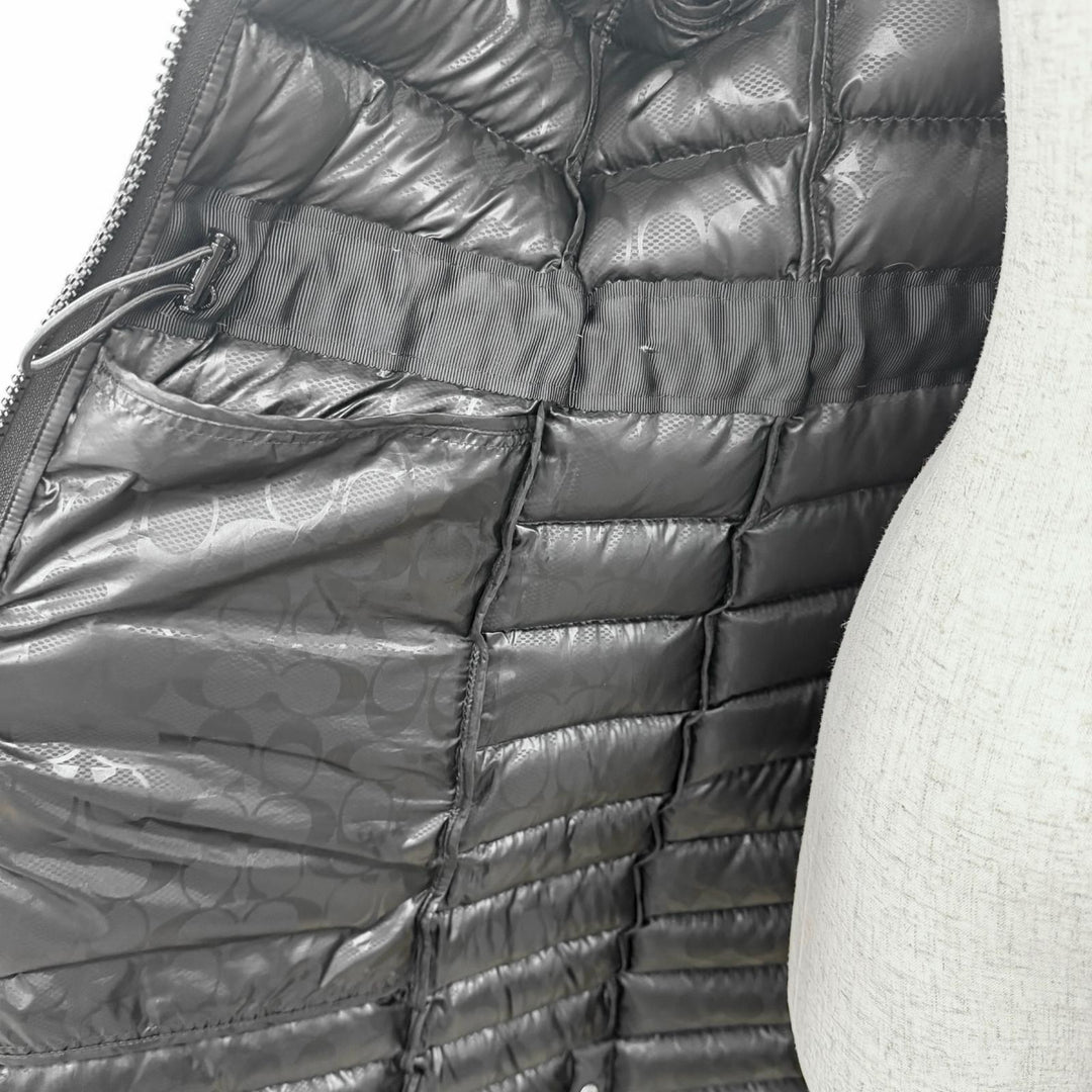 Great COACH down coat Signature lining, hooded, zip-up black XS E1902