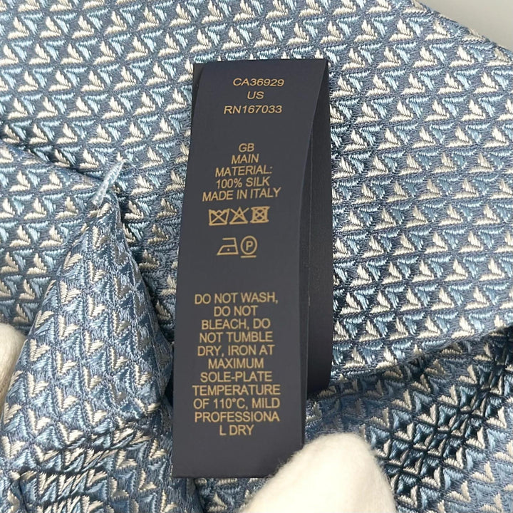 Pristine LOUIS VUITTON tie Cravat Diamond Buoy 8CM Light blue silk mens S M71209