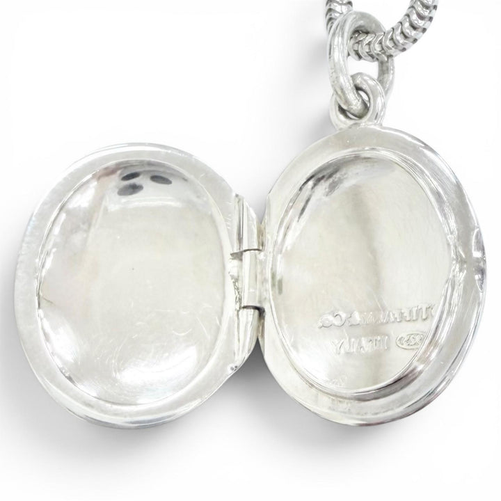 Great TIFFANY&Co. Necklace Oval Locket Pendant Necklace (Rare) Silver 925 Women